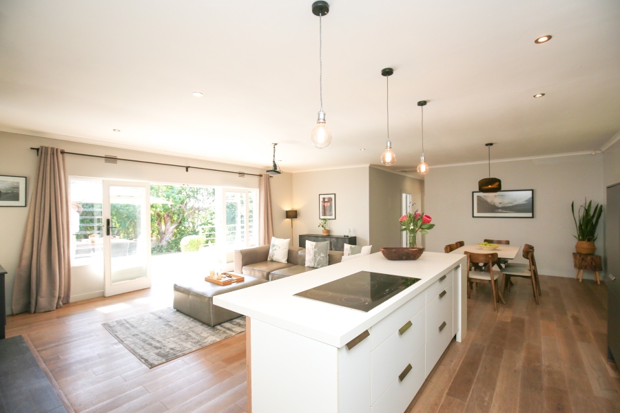 3 Bedroom Property for Sale in Upper Robberg Western Cape
